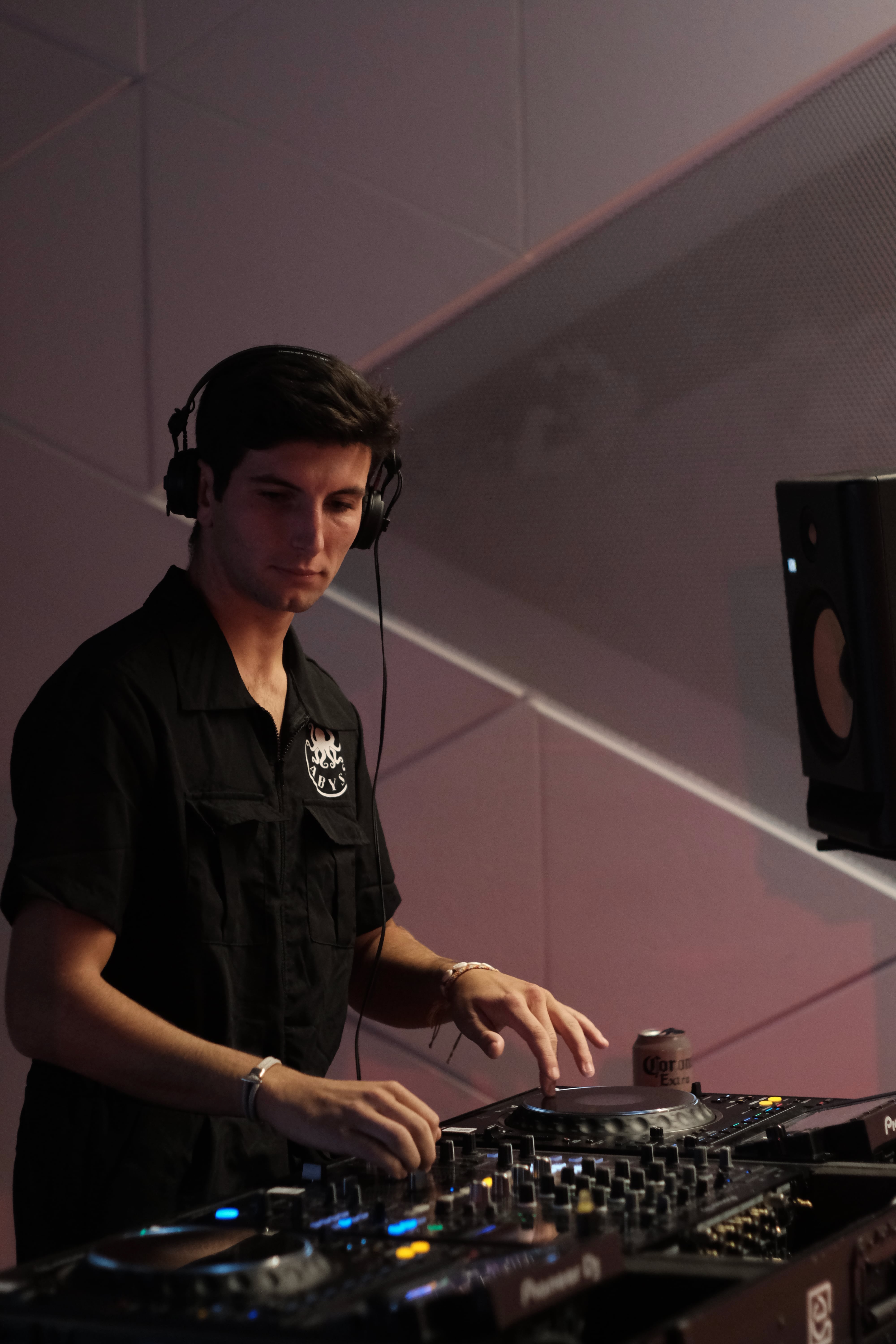 Abyss House identity image